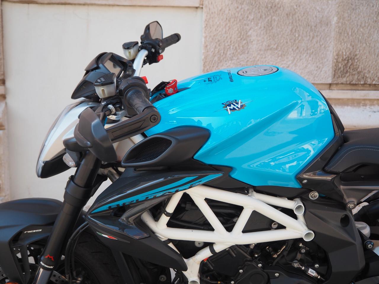 Mv Agusta Brutale 800