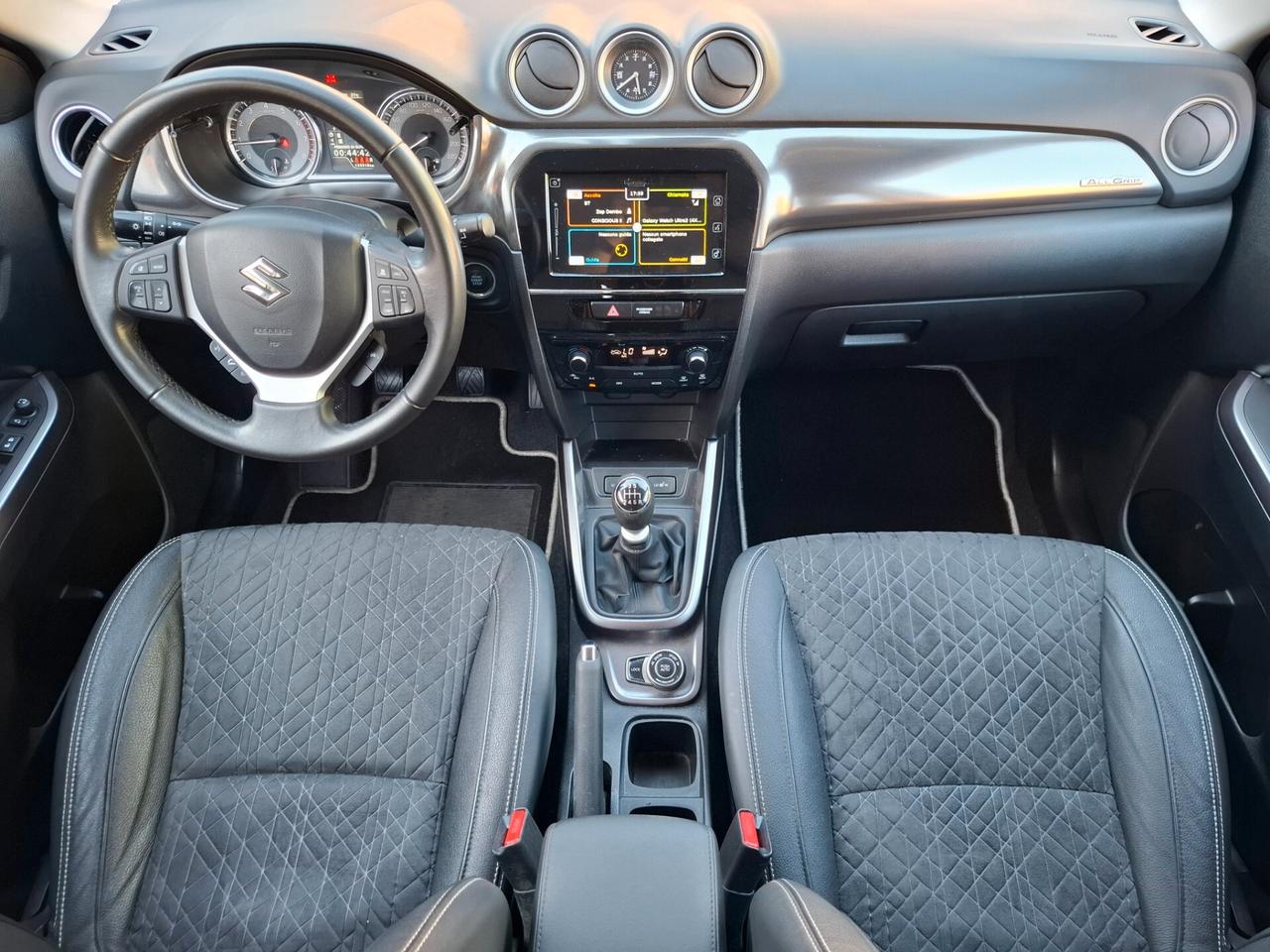 Suzuki Vitara 1.4 Hybrid 4WD AllGrip Top