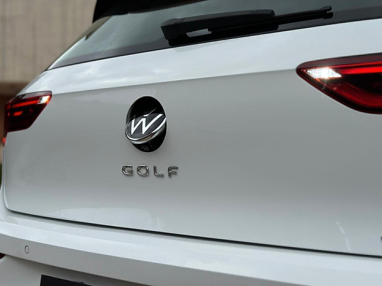 Volkswagen Golf 1.0 eTSI EVO DSG Life