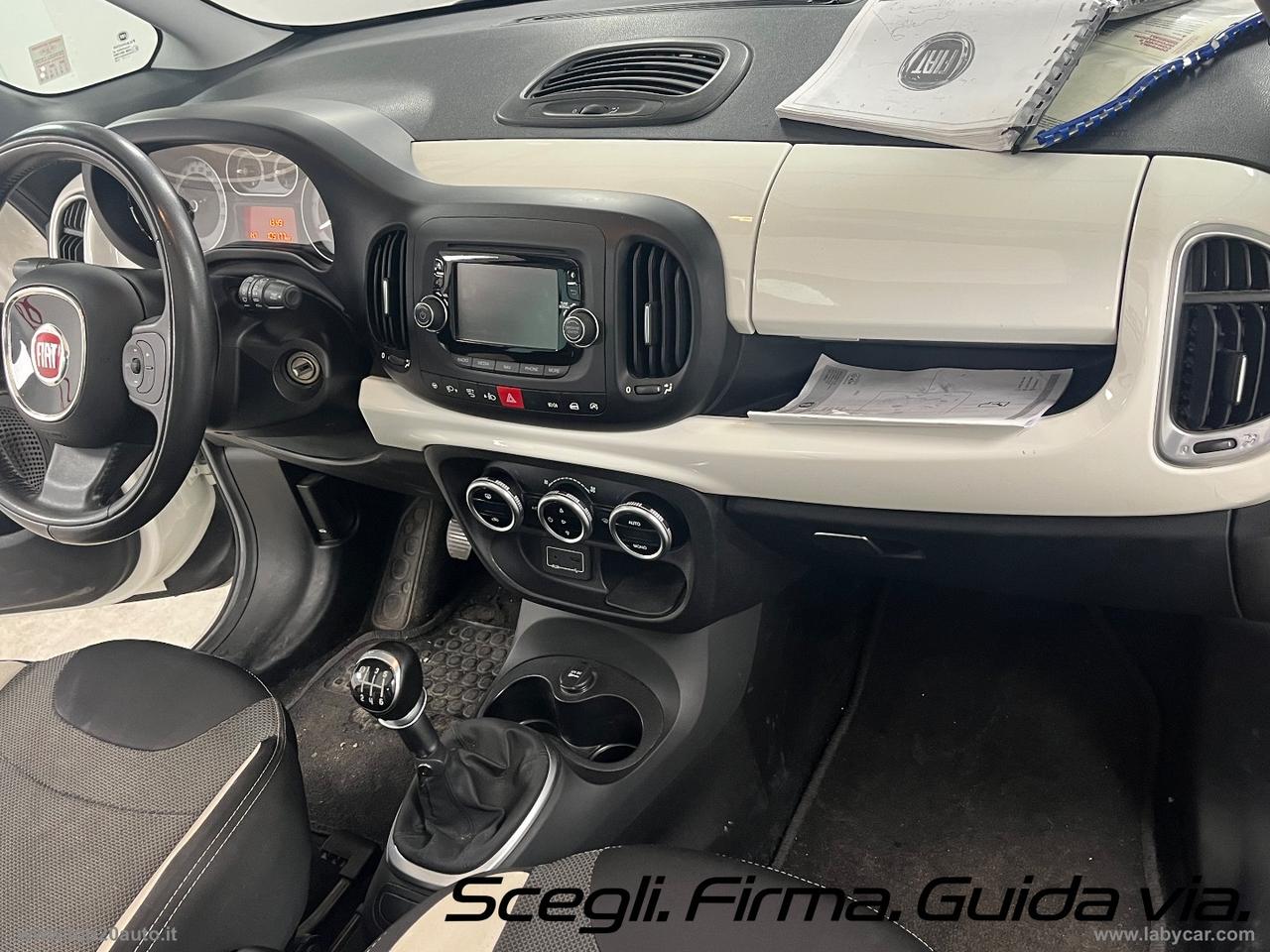 FIAT 500L 1.6 MJT 105 CV Trekking|TETTO APRIBILE PANORAMICO