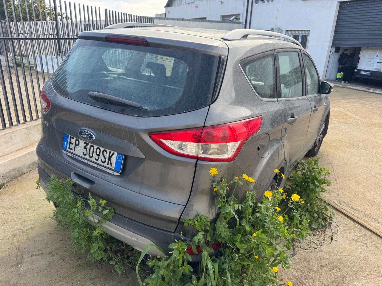 Ford Kuga Kuga+ 2.0 TDCi 140 CV 2WD DPF