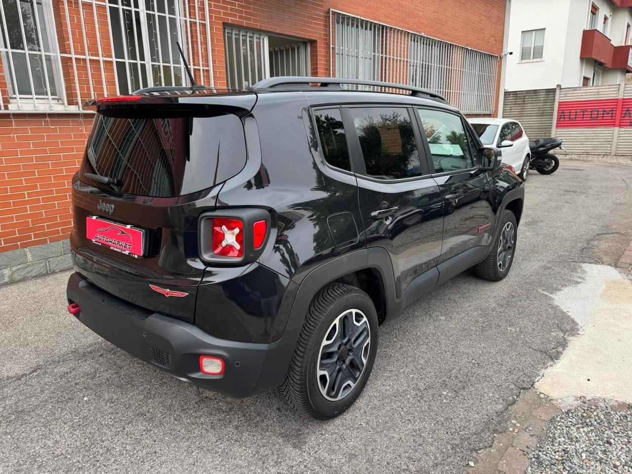 Jeep Renegade 2.0 Mjt 170CV 4WD Active Drive Low Trailhawk