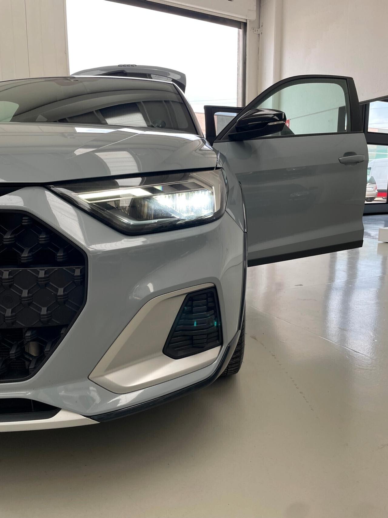 Audi A1 citycarver 1.0 TFSI 110cv S tronic Sline