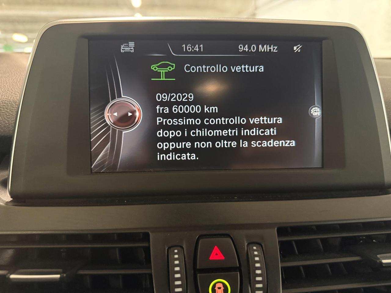 Bmw 2er Active Tourer 218d Luxury
