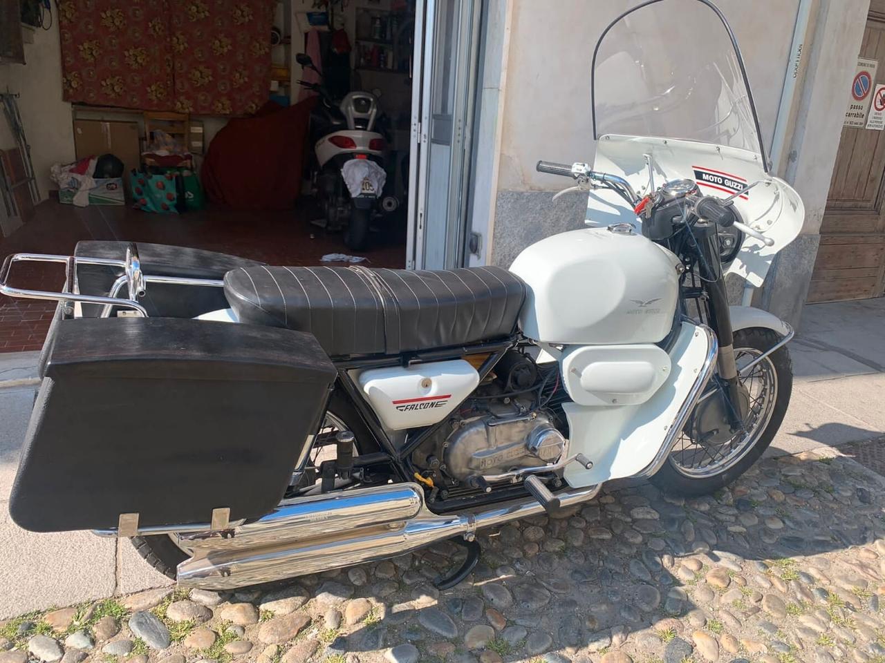 Moto Guzzi Falcone Nuovo Civile