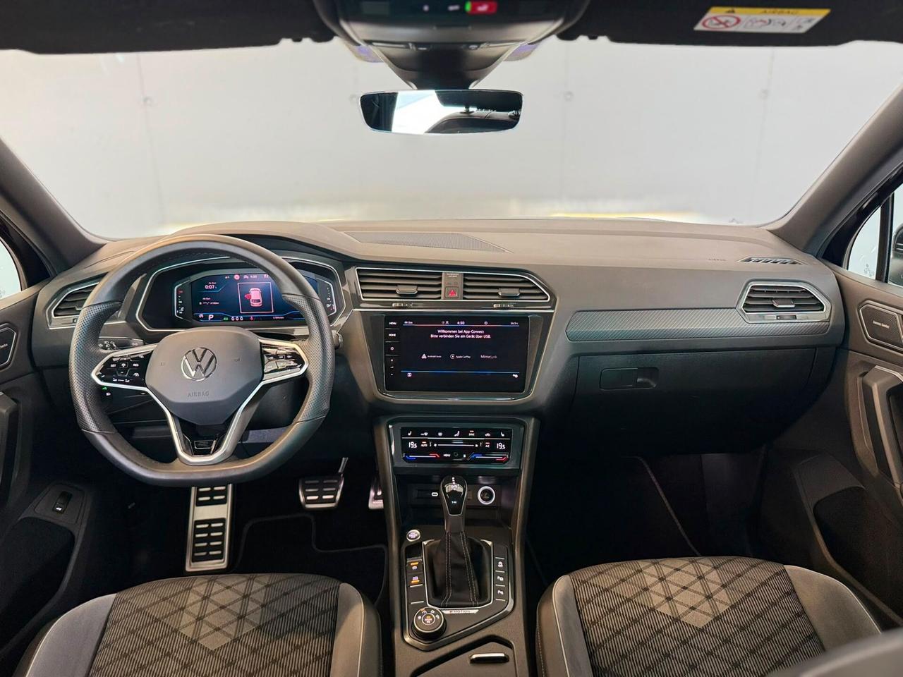 Volkswagen Tiguan 2.0 TDI 200 CV SCR DSG 4MOTION R-Line