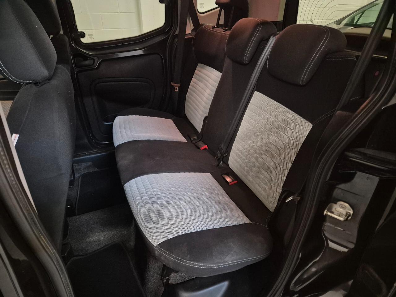 Fiat Qubo 1.3 MJT 75 CV trekking