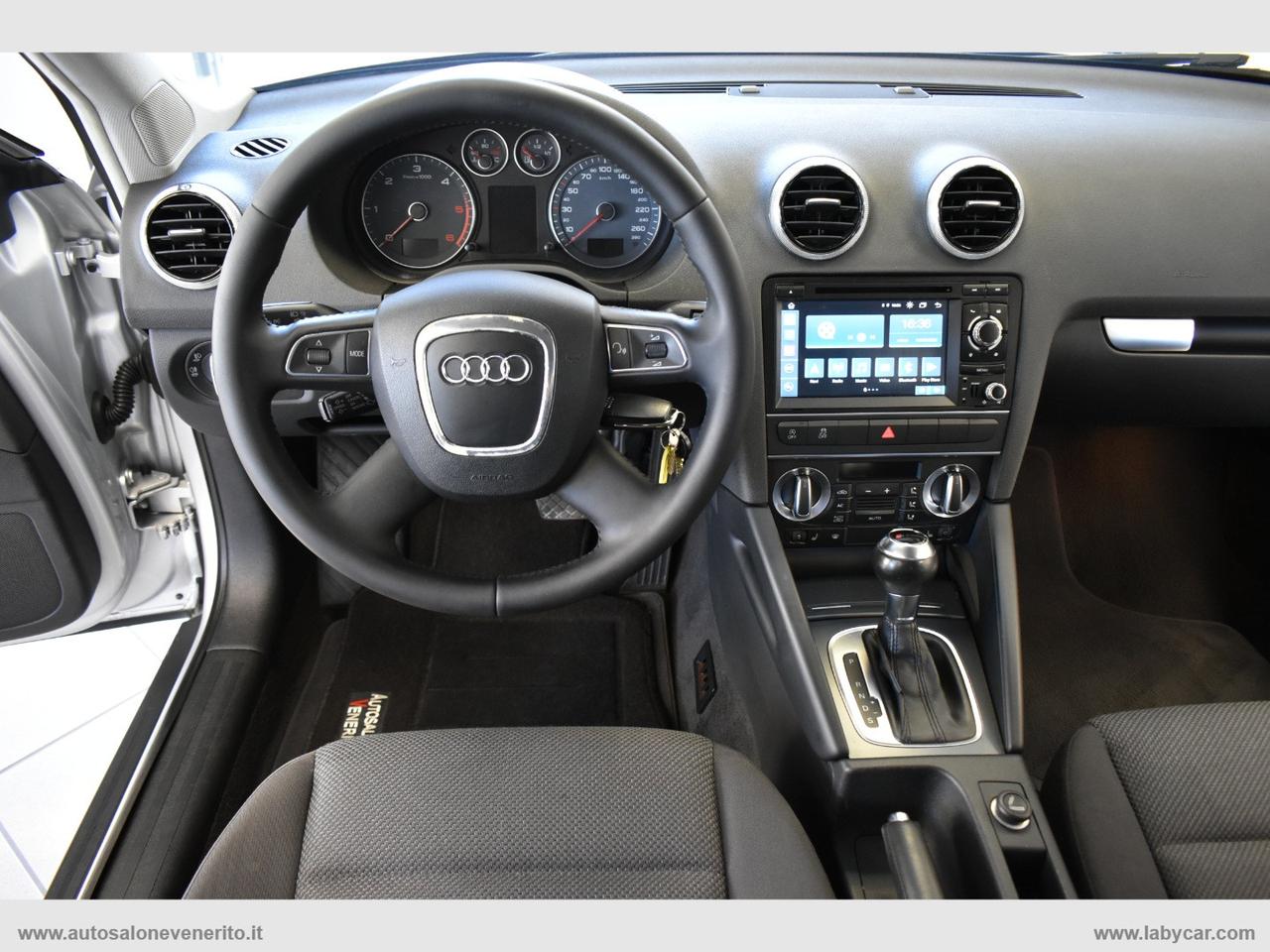 AUDI A3 1.6 TDI S tronic Attraction