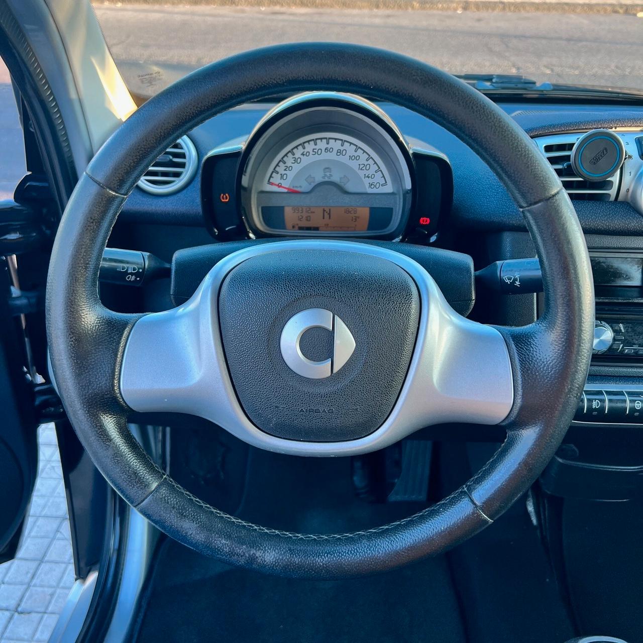 Smart ForTwo 1000 52 kW MHD coupé passion