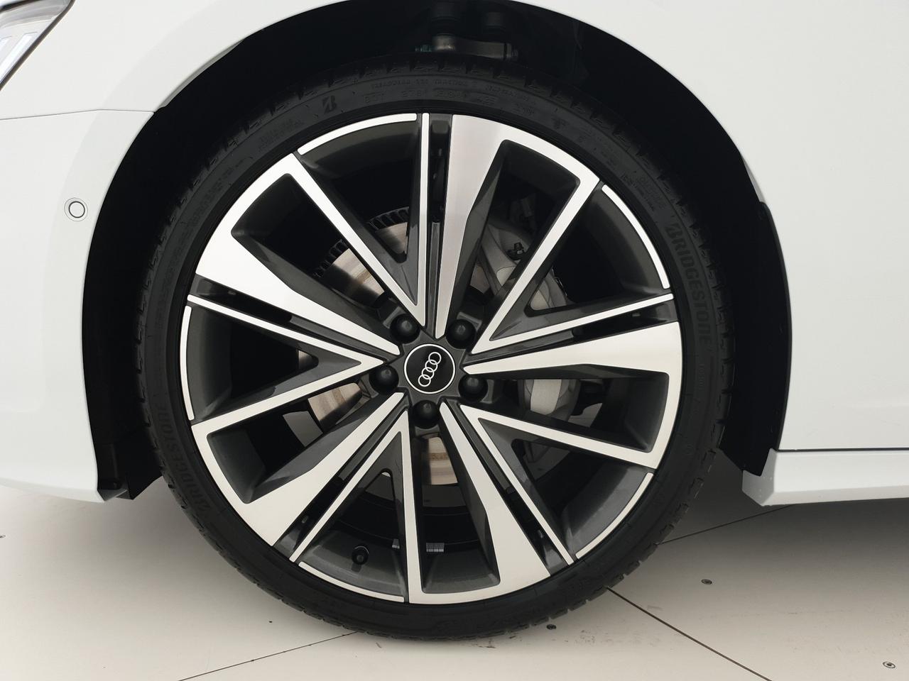 Avant 50TDI 286CV quattro titpronic S line Edition