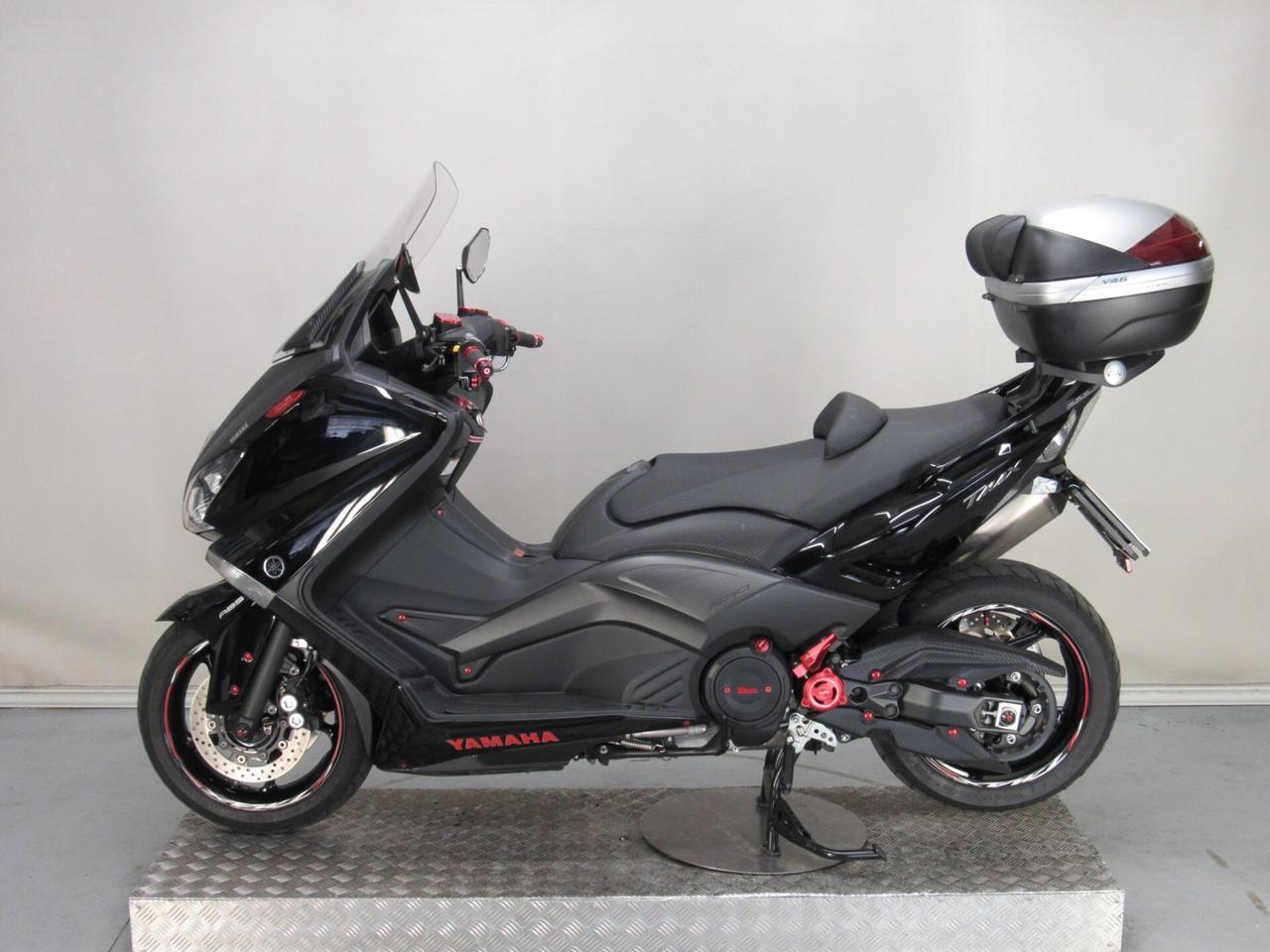 Yamaha T Max 530 ABS AKRAPOVIC