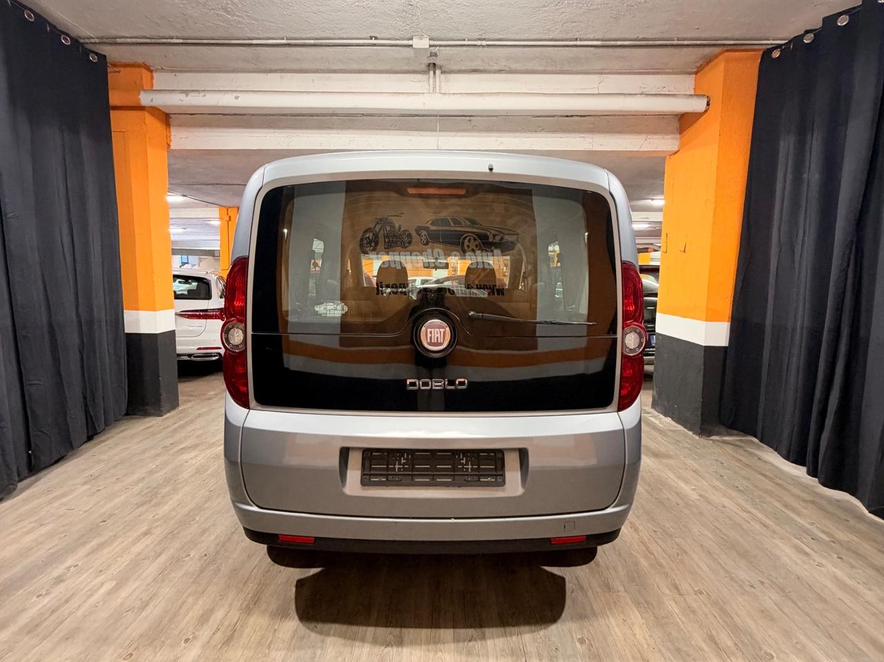 FIAT DOBLO 1.4 CON SOLI 73.313 KM IN CONDIZIONI DA VETRINA.
