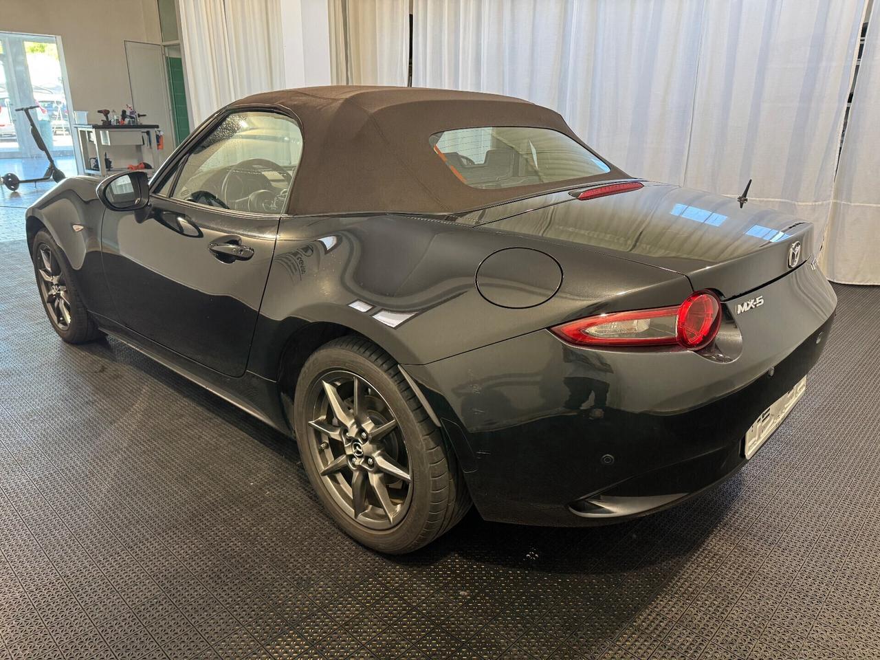 Mazda MX-5 1.5L Skyactiv-G Exceed
