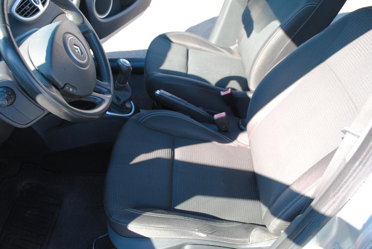 RENAULT CLIO 1.2 75 CV