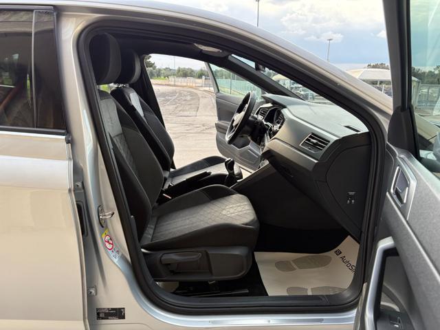 VOLKSWAGEN Taigo 1.0 TSI 115 CV R-Line TETTO APR/PAN