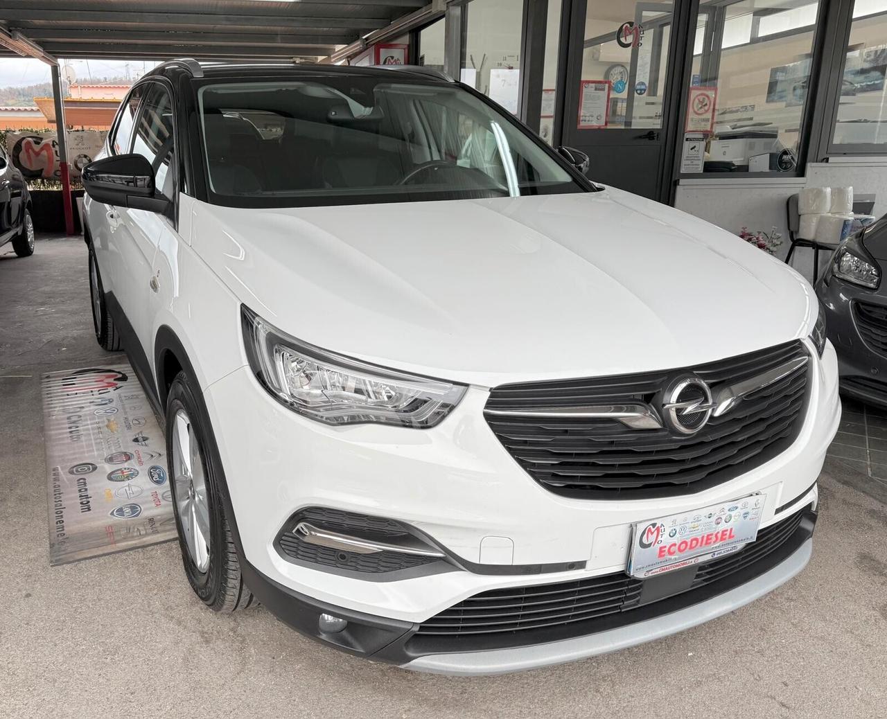 Opel Grandland X 1.5 diesel Ecotec Start&Stop Ultimate Bicolore Cambio 8 rapporti automatico EAT8