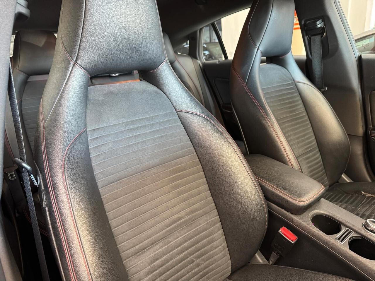 Mercedes-benz CLA 200 d S.W. Automatic Premium unicoproprietario