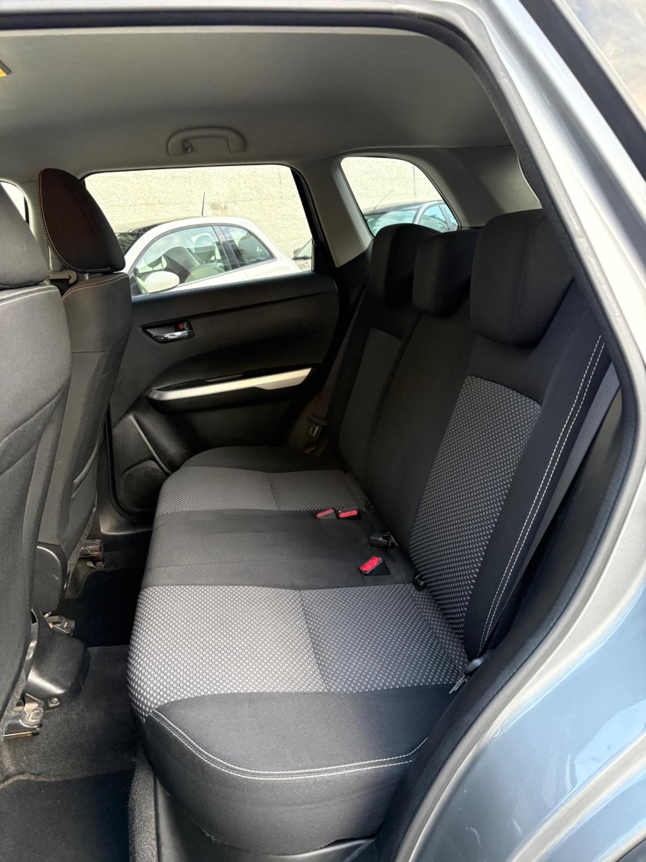 Suzuki Vitara 1.6 benz/GPL 4x2