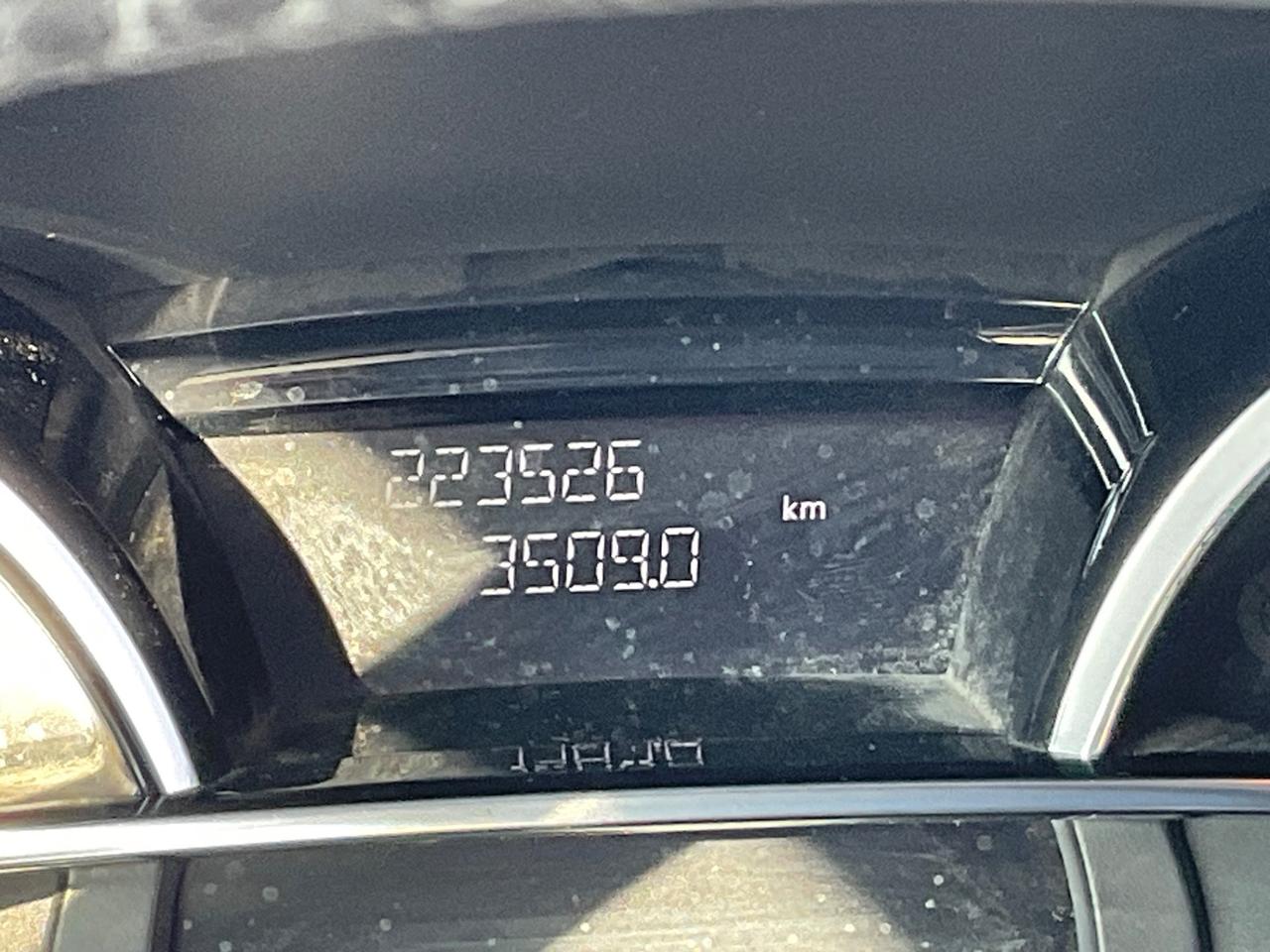 Renault Clio 1.2 75 CV 5 porte Duel