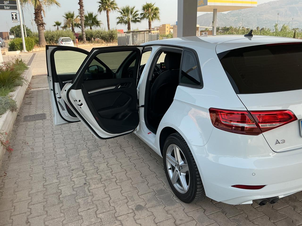 Audi A3 SPB 35 TDI S tronic Design