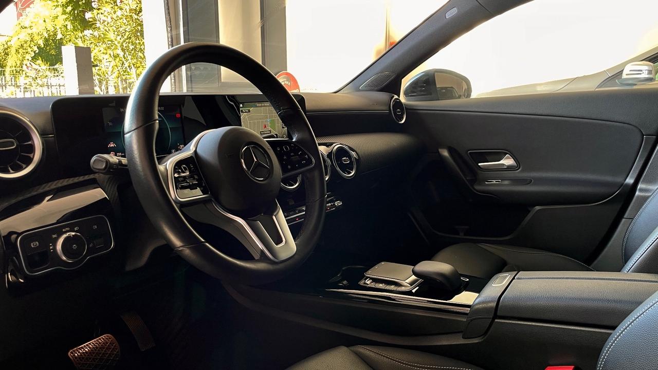 MERCEDES-BENZ CLASSE A180 2.0 PREMIUM 116 CV - FULL LED, VIRTUAL COCKPIT, NEOPATENTATI
