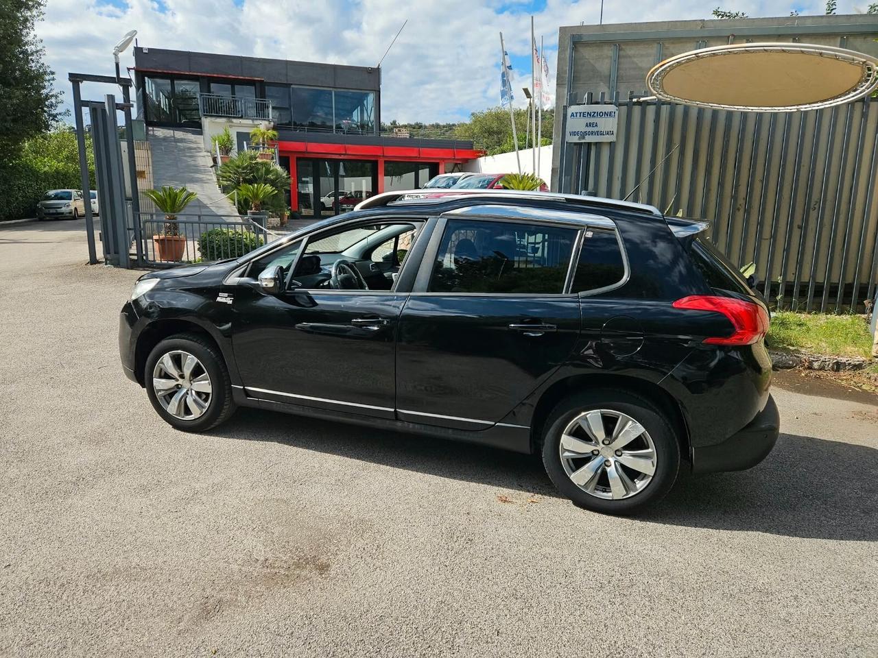 Peugeot 2008 PureTech 82 Active PER COMMERCIANTI