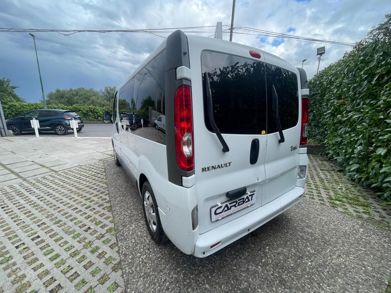 RENAULT Trafic trafic passenger T27 2.5 dci 150cv L1H1 Comfort Fap