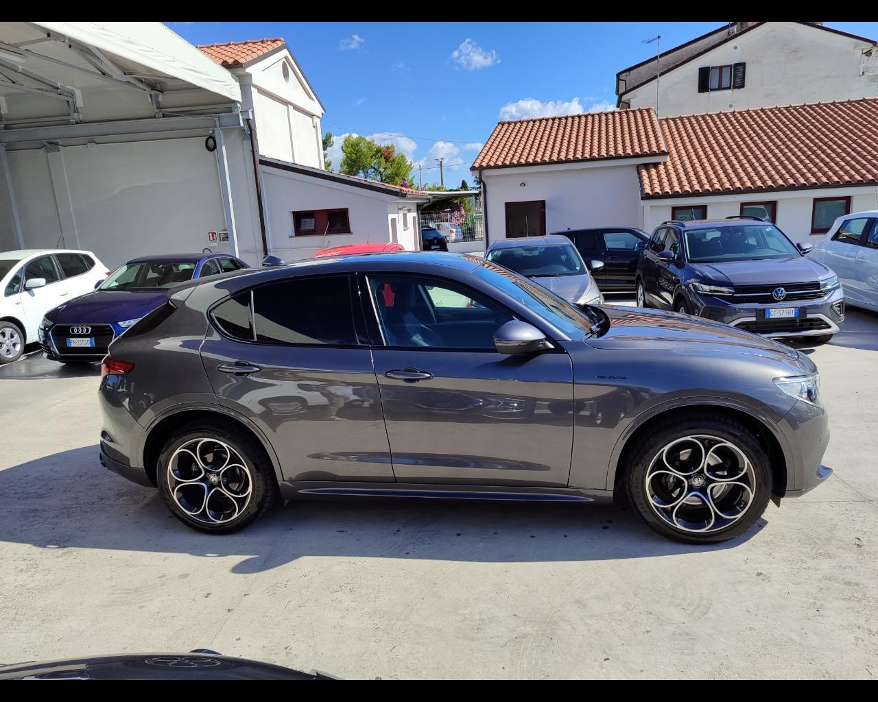 ALFA ROMEO Stelvio - Stelvio 2.2 Turbodiesel 210 CV AT8 Q4 Veloce