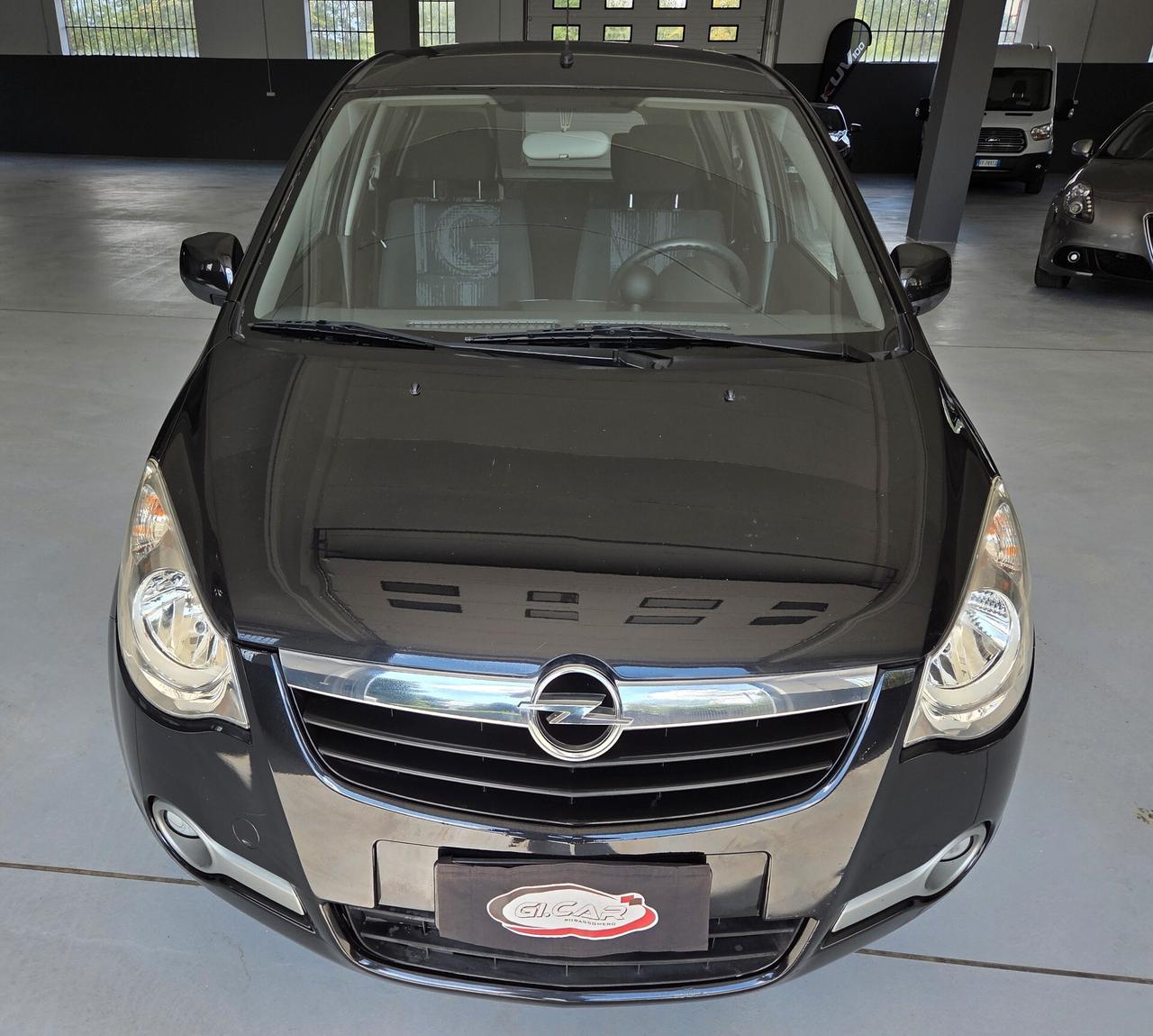 Opel Agila 1.2 16V 94 CV Elective