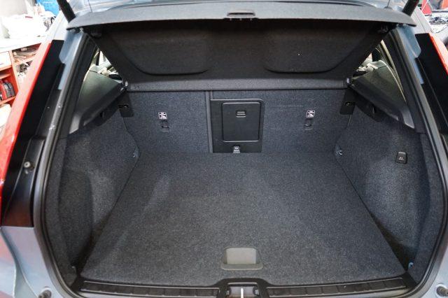 VOLVO XC40 T4 Recharge Plug-in Hybrid automatico Core