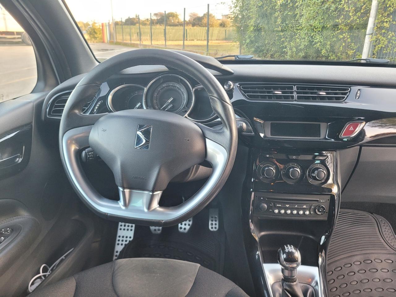 Ds DS3 3 1.2 VTi SoChic Gpl Neopatentati