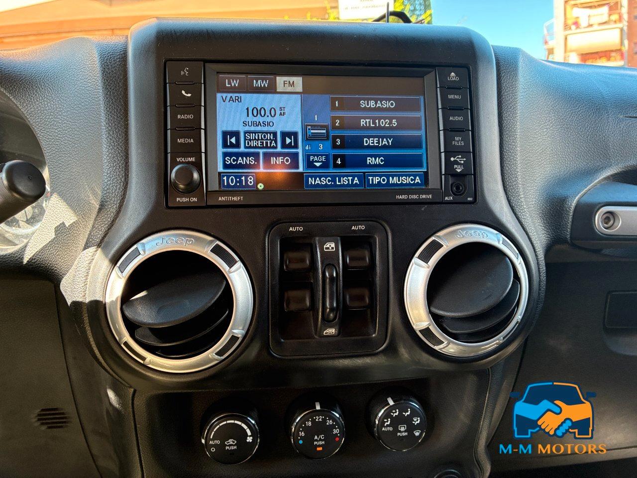 Jeep Wrangler 2.8 crd Unlimited Sahara 200 cv auto