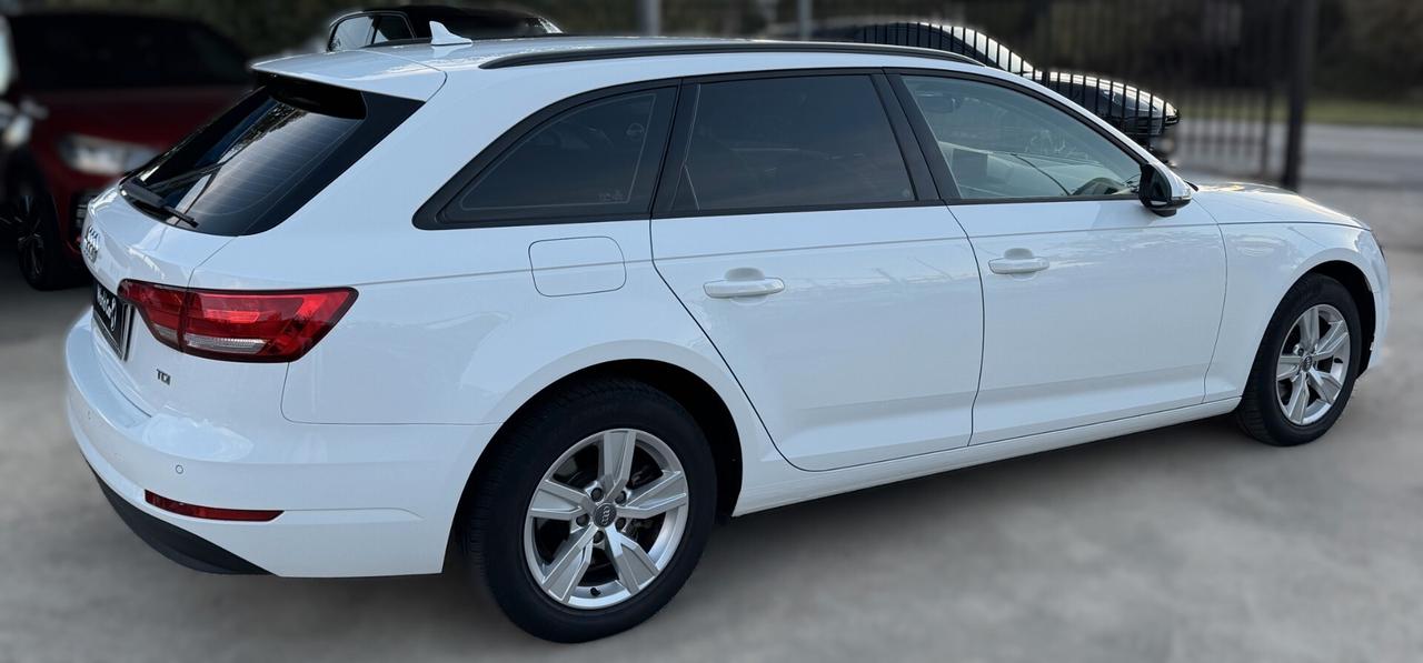Audi A4 Avant 2.0 TDI 150 CV S tronic Business Sport
