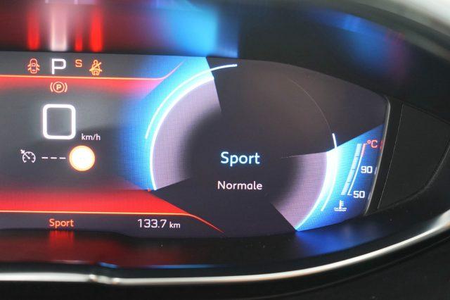 PEUGEOT 3008 BlueHDi 130 S&S EAT8 Active Business