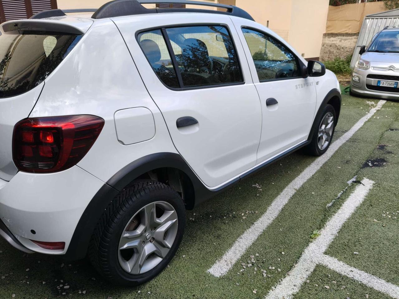 Dacia Sandero Stepway 1.5 DCI 90CV FINE2017