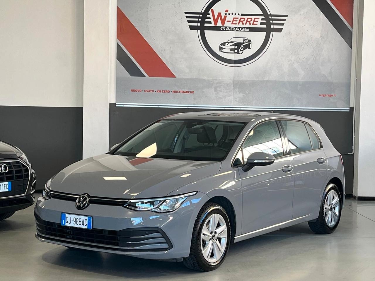 Volkswagen Golf 1.5 eTSI 130 CV EVO ACT DSG Life PACK LUCI INTERNO