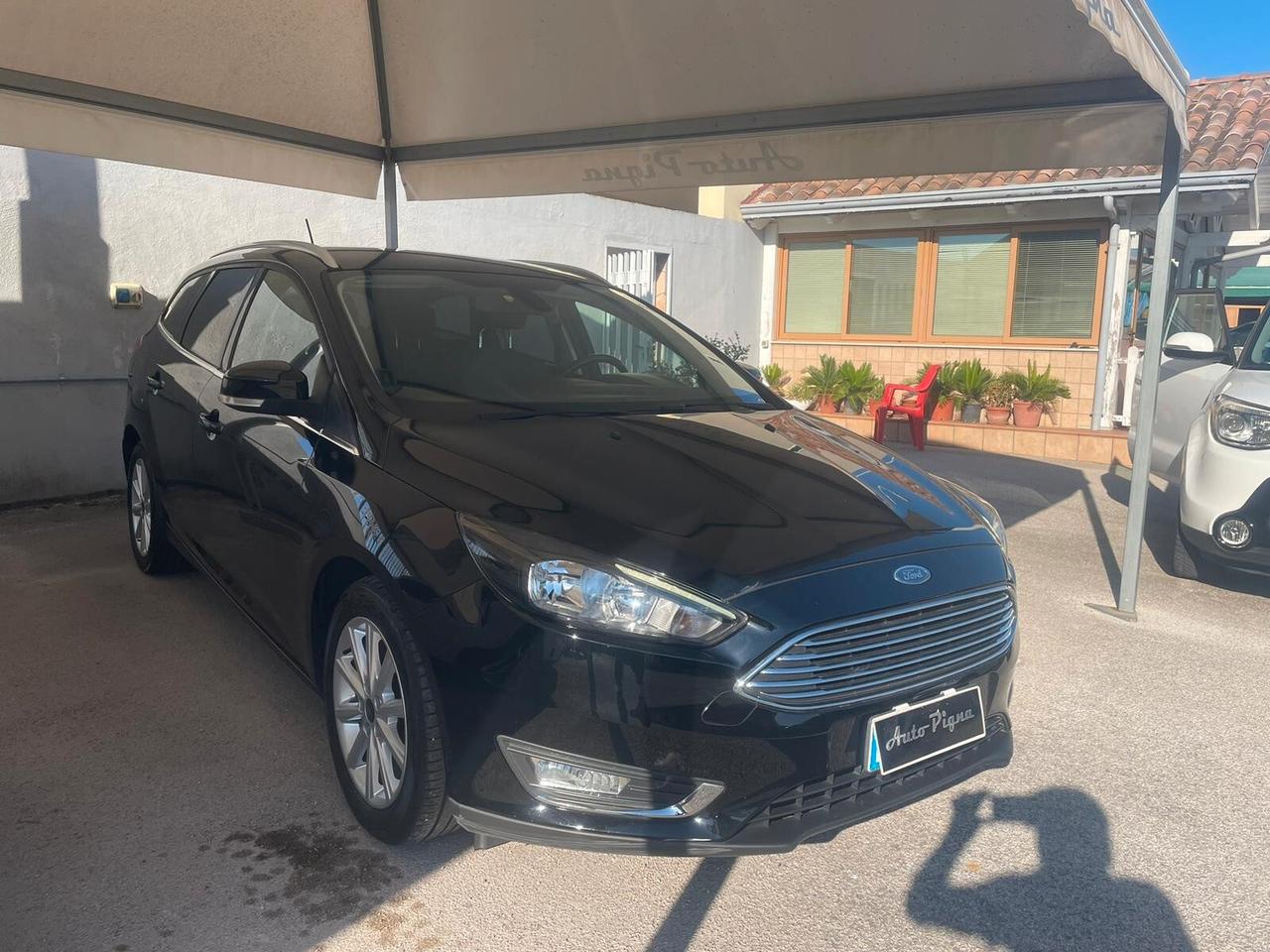 Ford Focus 1.6 120 CV GPL SW Titanium