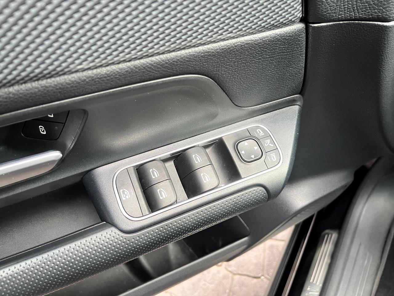 Mercedes-benz GLA 200 d Automatic Business Extra