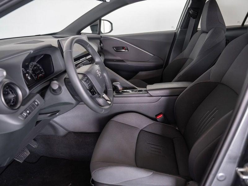 Toyota C-HR 2.0 HV E-CVT Trend AWD-i