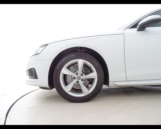 AUDI A4 Avant 35 TDI/163 CV S tronic