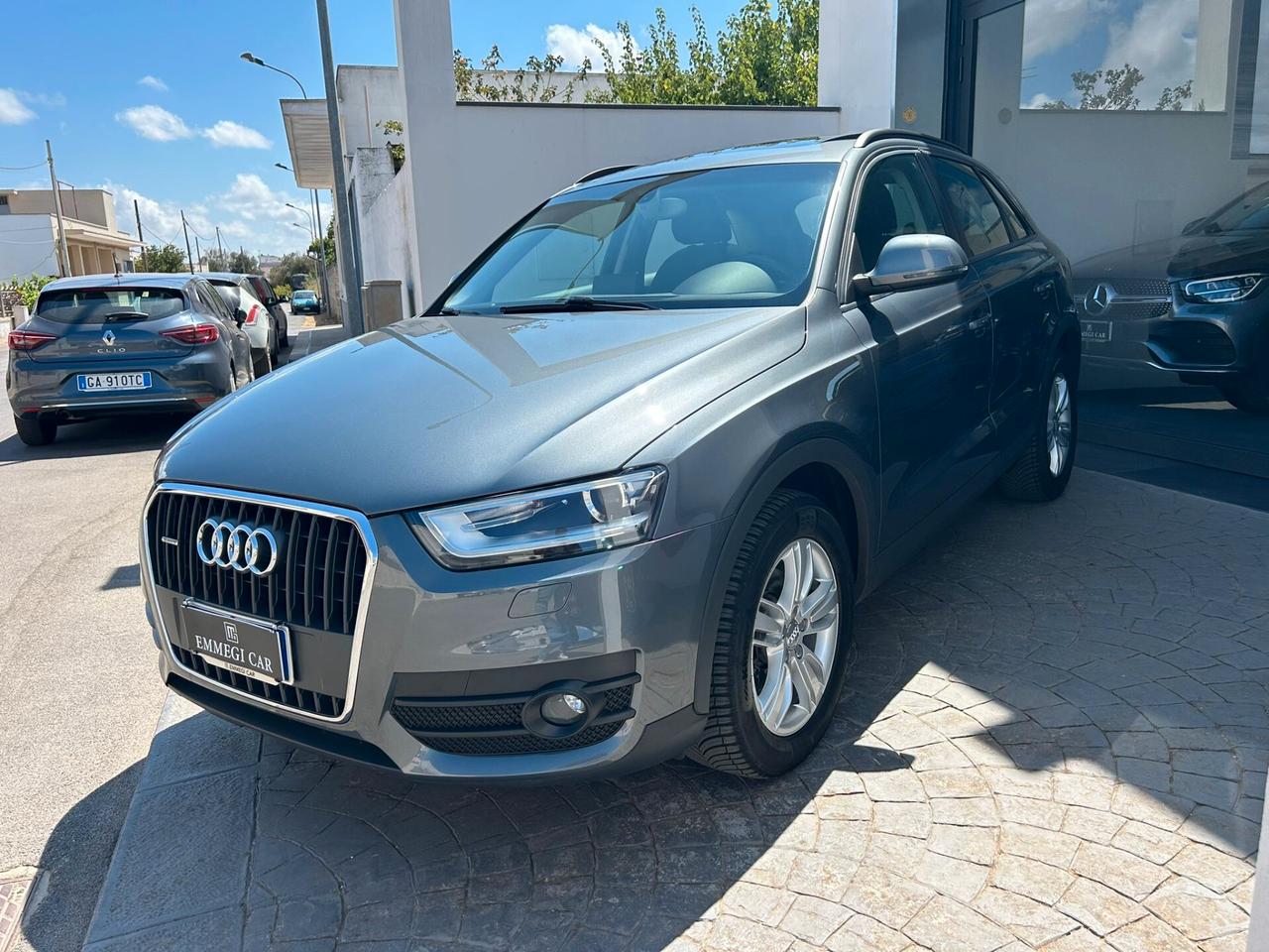 Audi Q3 2.0 TDI 140Cv STRONIC/TETTO Km101.000-2014