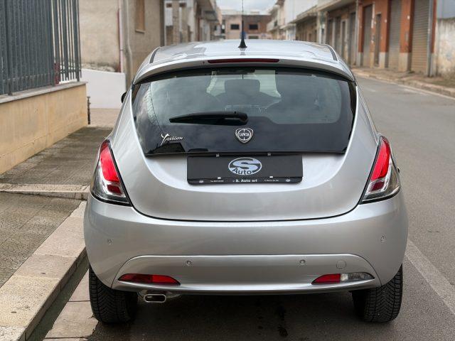 LANCIA Ypsilon 1.2 69 CV 5P Gold