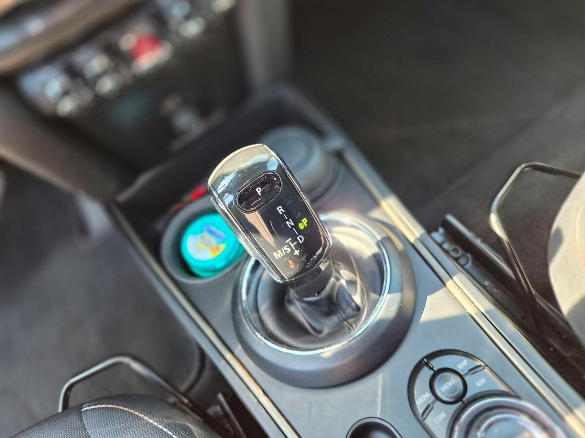 Mini Countryman 2.0 Cooper D Essential auto