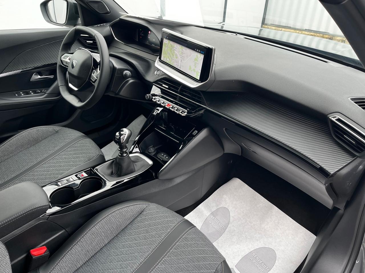 Peugeot 2008 PureTech 100 S&S Allure