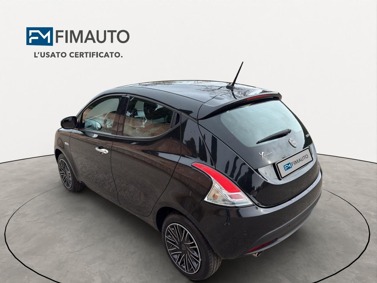 Lancia Ypsilon 1.0 FireFly 5 porte Hybrid Gold - 2023