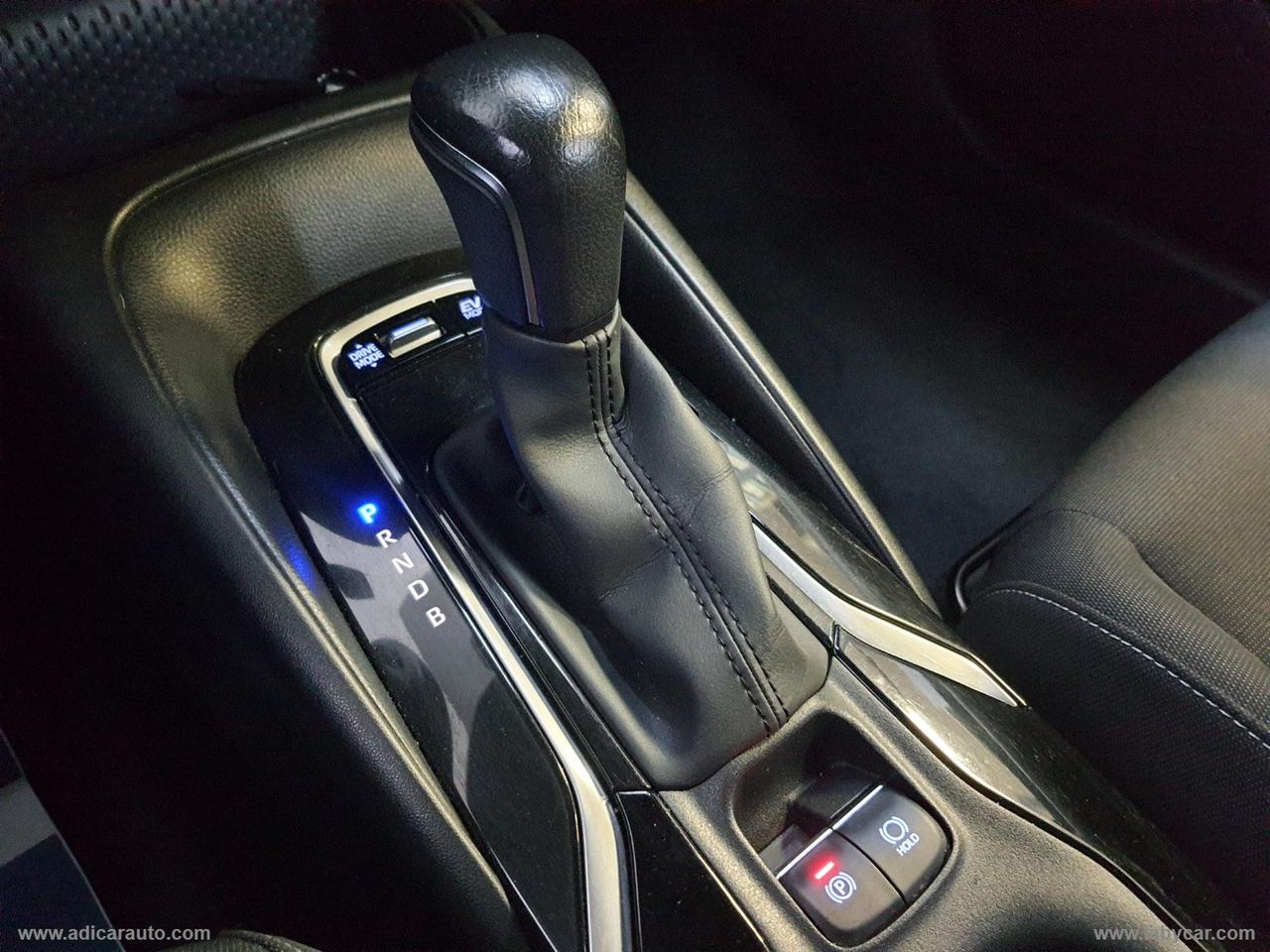 TOYOTA Corolla 1.8 Hybrid