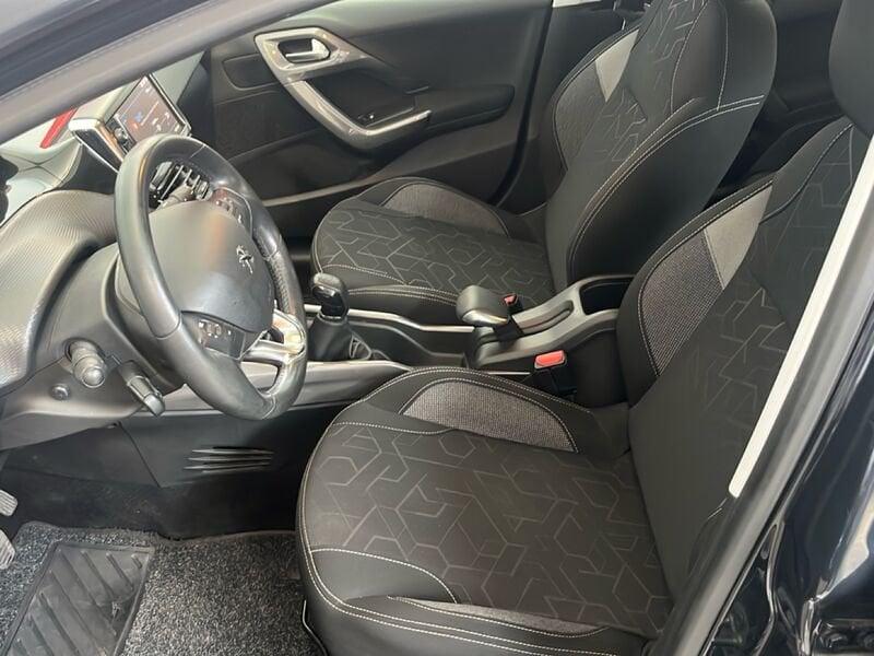 Peugeot 2008 BlueHDi 100cv Allure
