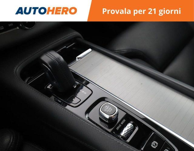 VOLVO XC90 B5 (d) AWD Geartronic 7 posti Momentum Pro