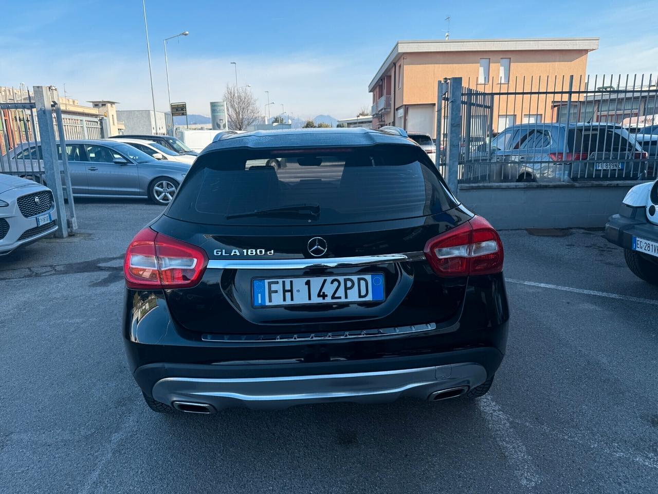 Mercedes-Benz GLA 180 d Business/ EURO 6