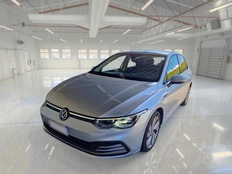 VOLKSWAGEN GOLF VIII 2.0 TDI SCR 110 KW STYLE DSG 5 PORTE BERLINA